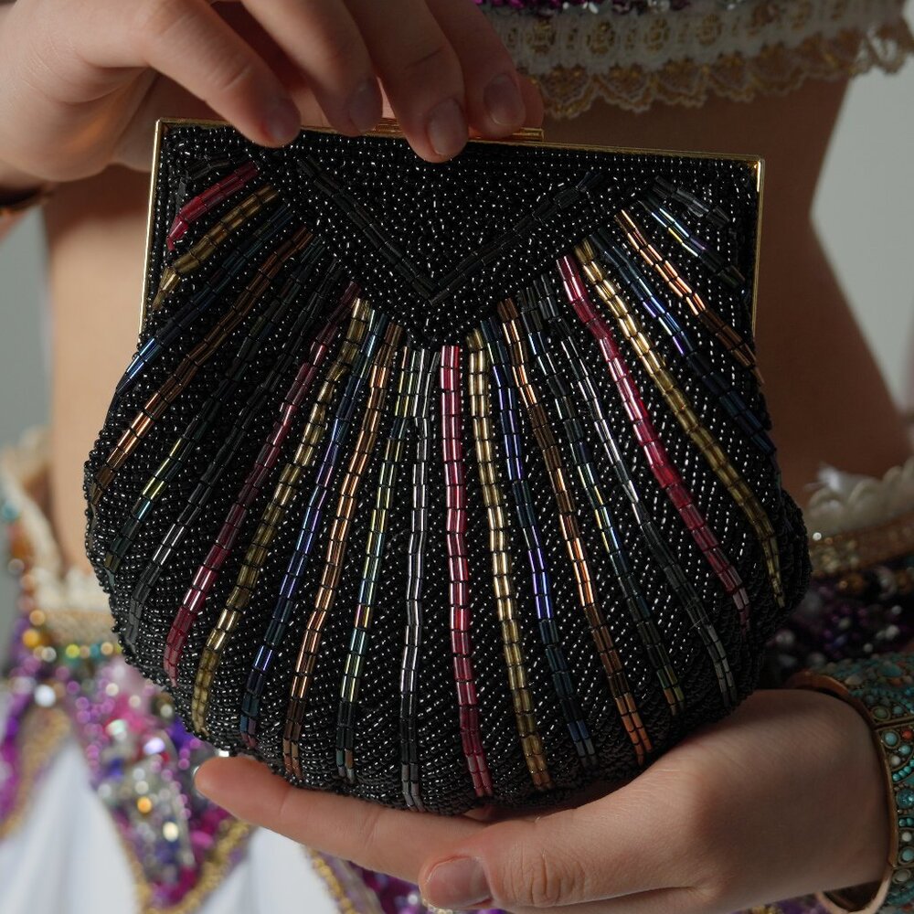 Carla Marchi Multicolor Beaded Metallic Black Seashell Clutch w/ Gold Chain